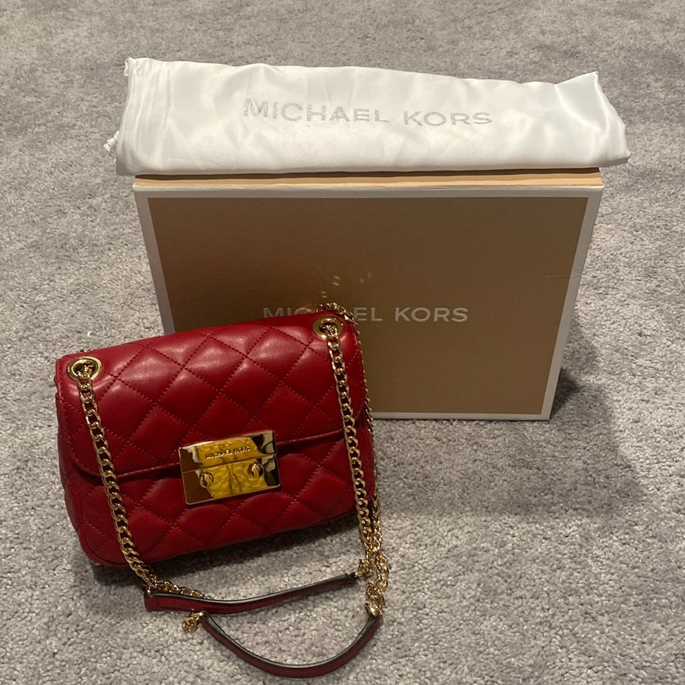 Michael Kors Sloan Small Chain Shoulder Bag in Cherry